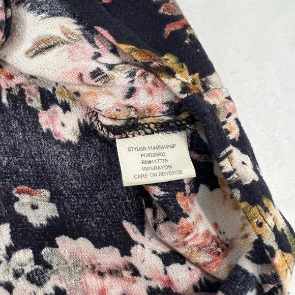 Lovestitch Deep-V Floral Front Tie Top Blouse Size Medium - Picture 5 of 7